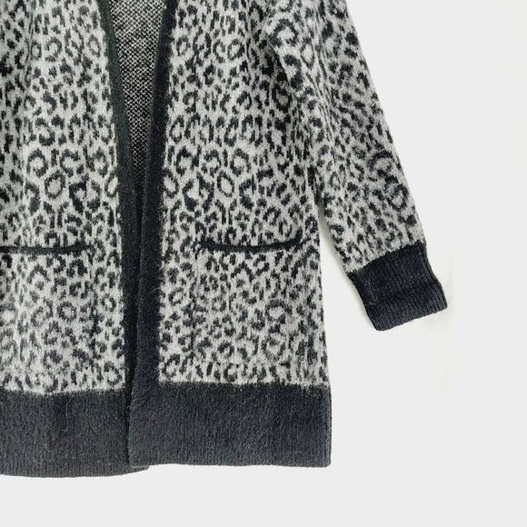 Lucky Brand Gray Black Leopard Cheetah Wool Long Open Sweater Cardigan P7026 - Picture 3 of 8